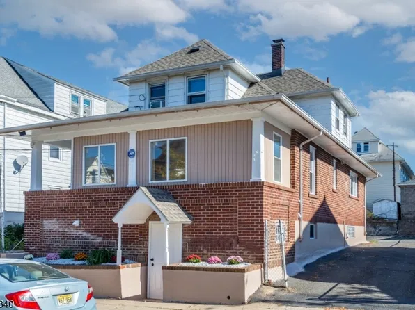 1025 E 23rd St, Paterson City, NJ 07513