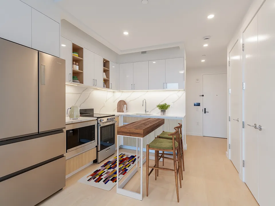 3880 9th Ave #6H
