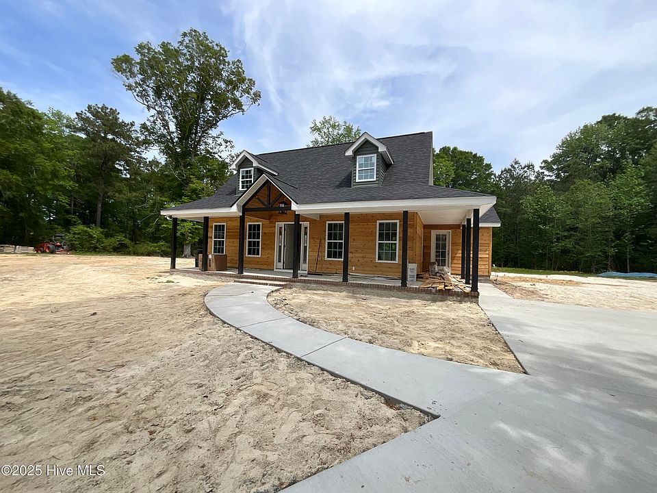 1st image of 2104 Shenandoah Court