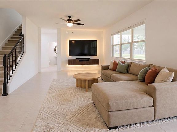 5th image of 5270 Brydon Woods Cir