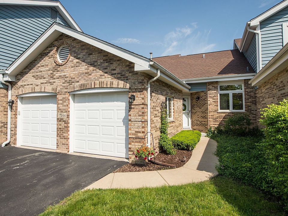 1st image of 17244 Lakebrook Dr