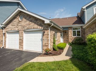17244 Lakebrook Dr, Orland Park, IL 60467