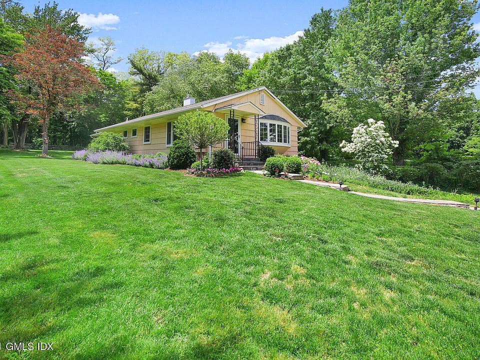 1st image of 395 Taconic Rd