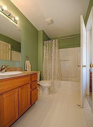 4th image of 3016 Orinoco Ln