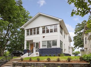 1617 Thomas Pl N, Minneapolis, MN 55411