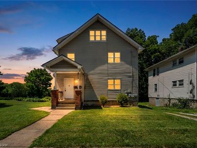 1288 Pondview Ave, Akron, OH, 44305