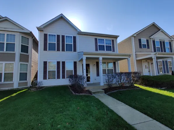 592 Four Seasons Blvd, Aurora, IL 60504