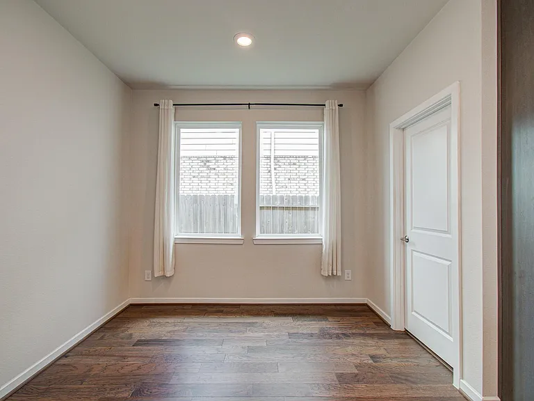 21118 Vancherry Dr — Photo 17