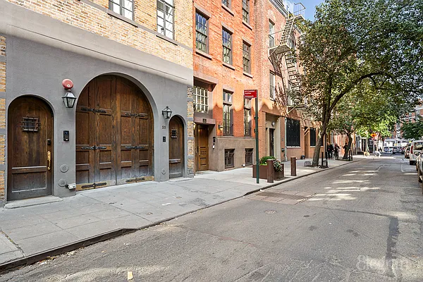 Rented by Elegran | media 10