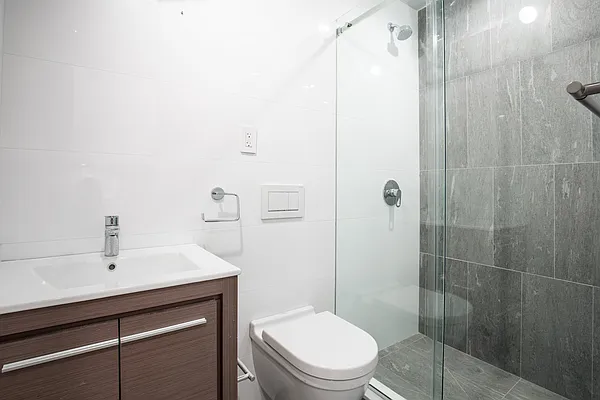 Rented by Nooklyn NYC LLC | media 7