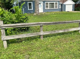 5034 N Glen Elm Dr, Peoria Heights, IL 61616