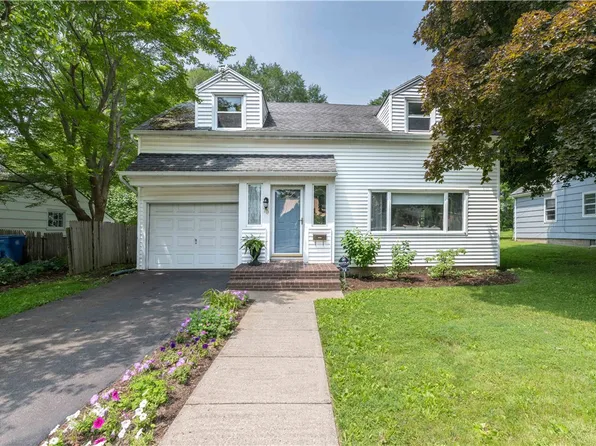 79 Laney Rd, Rochester, NY 14620