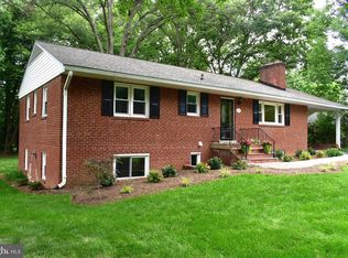 3214 Chichester Ln, Fairfax, VA 22031