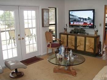 4th image of 3316 Popinjay Ave