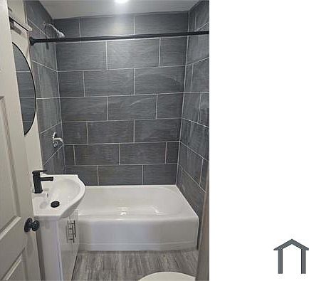 2nd image of 5219 N 9th St Floor 1
