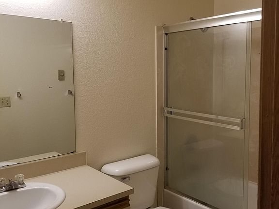 2nd image of 10544 Whitman Ave N APT 102