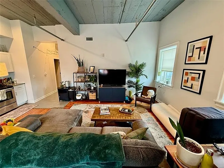 212 45th St #3-B — Photo 9