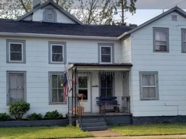 300 Cross Street, Clinton, WI 53525