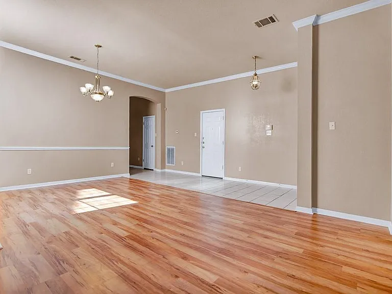 1901 Dapplegrey Ln — Photo 24