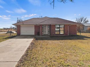 419 E F St, Ringling, OK 73456