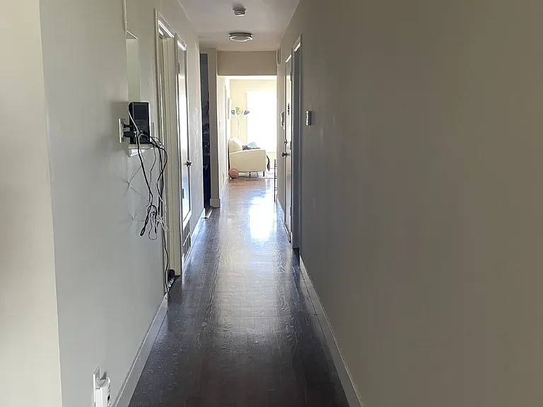 2310 22nd Ave #C — Photo 3