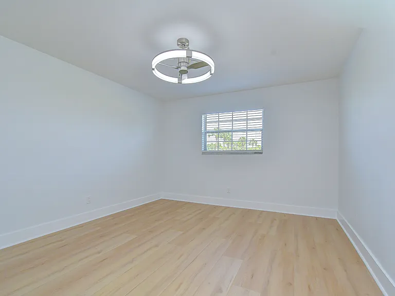 200 Country Club Dr #1505 — Photo 26