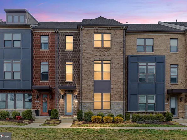 44735 Medway Ter, Ashburn, VA 20147