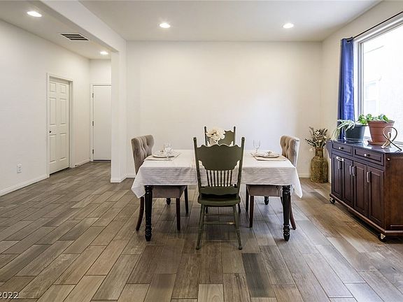 4th image of 9970 Everlasting Ave