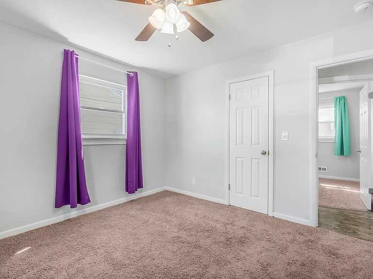 6419 Grimes Ave — Photo 22