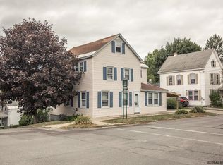 101 E Clinton St, Johnstown, NY 12095