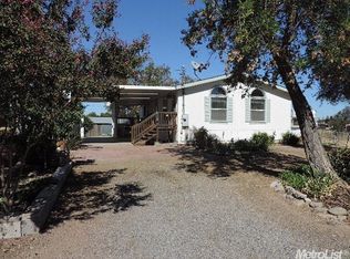 1749 E St, Rio Linda, CA 95673