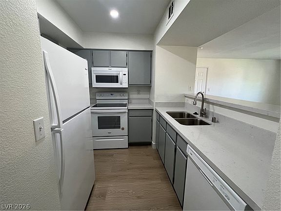 4th image of 1150 N Buffalo Dr APT 1005