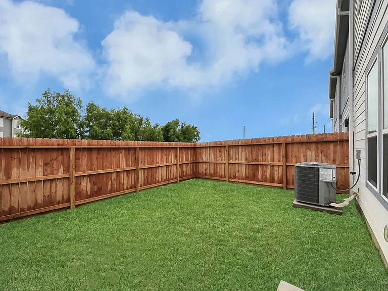 1514 Colonial Gorge Dr — Photo 28