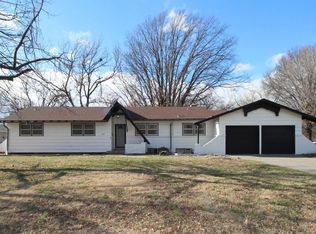 1635 Pennsylvania St, El Dorado, KS 67042