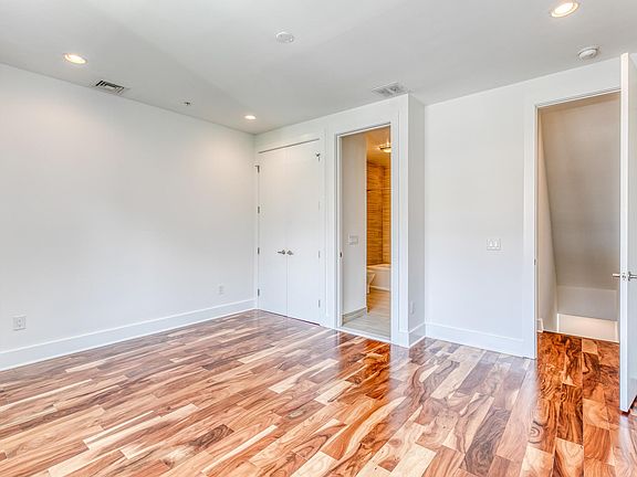 5th image of 740 S Columbus Blvd Unit 70