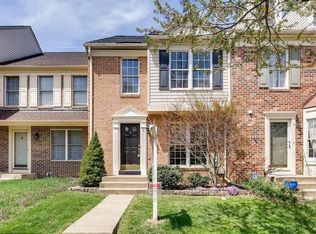 8 Highlands Ct, Owings Mills, MD 21117