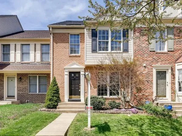 8 Highlands Ct, Owings Mills, MD 21117