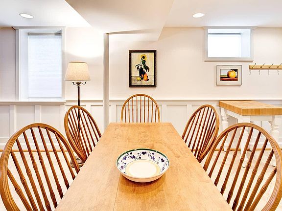 4th image of 604 Oak Haven Dr #1