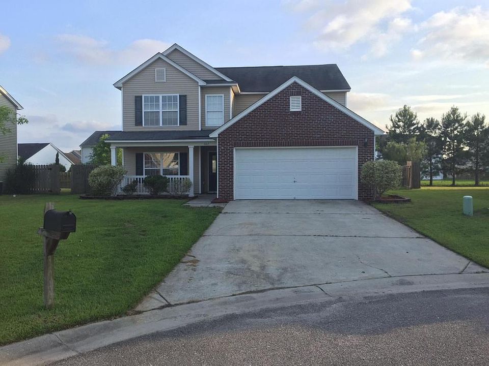 1st image of 107 Walton Pl