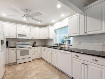 3586 Santiago WAY, Naples, FL, 34105