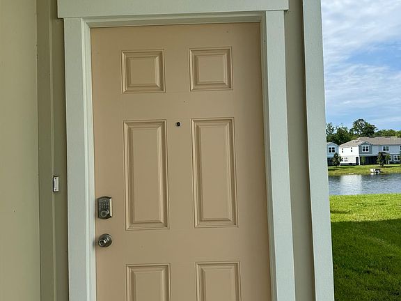 4th image of 87 Tidal Beach Ave