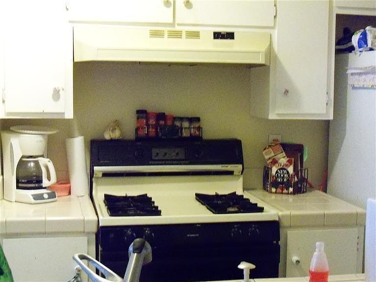 2nd image of 6524 Bremen Dr