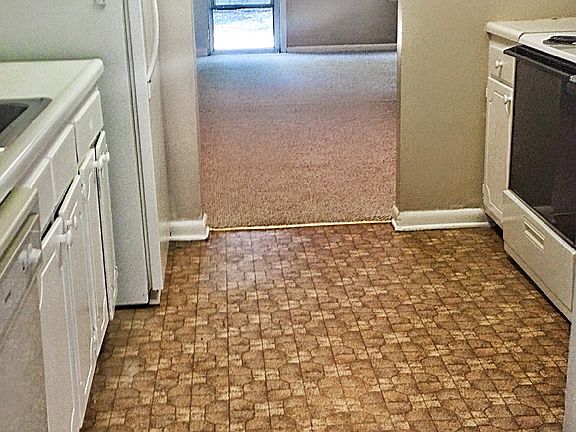 3rd image of 5604 Darby Close