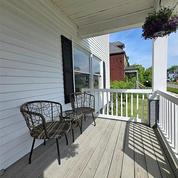 2927 Seyburn St — Photo 33
