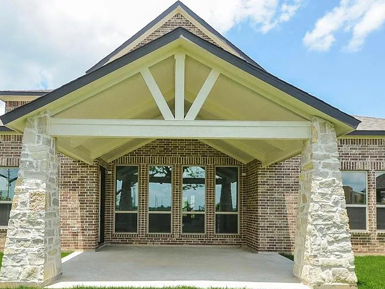 9114 Corella Ln — Photo 2