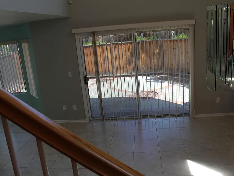 162 Millwater Ct — Photo 13