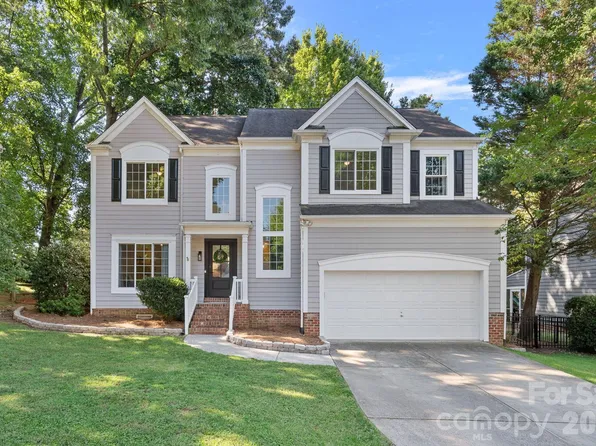 12727 Hollyhock Ln, Huntersville, NC 28078