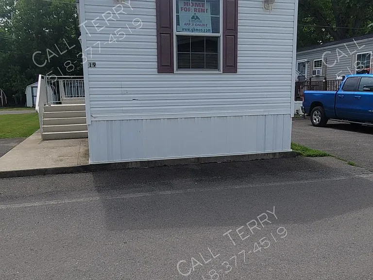 2941 Amsterdam Rd #19 — Photo 15