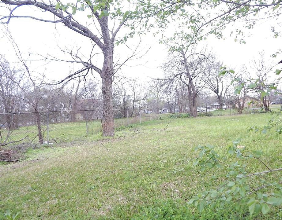 1st image of 2617 Eastex Fwy