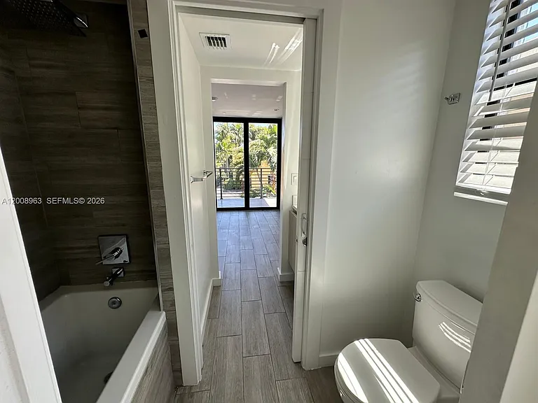 722 NE 15th Ave #2 — Photo 19